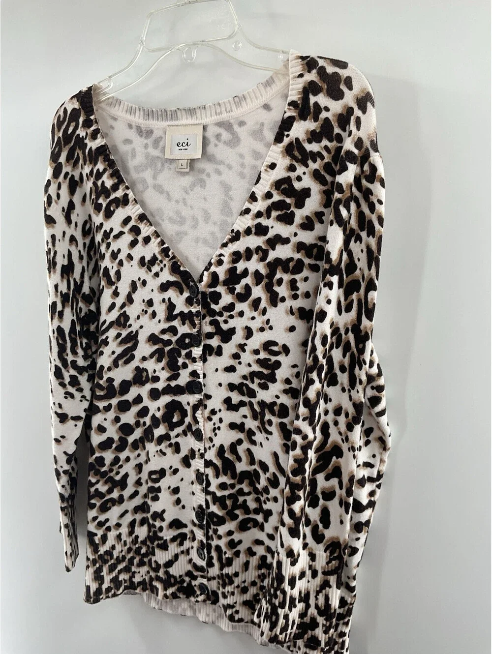 eci New York women’s large leopard print beige button up cardigan knit 047